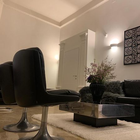 Bari Downtown Luxury Apartment Extérieur photo