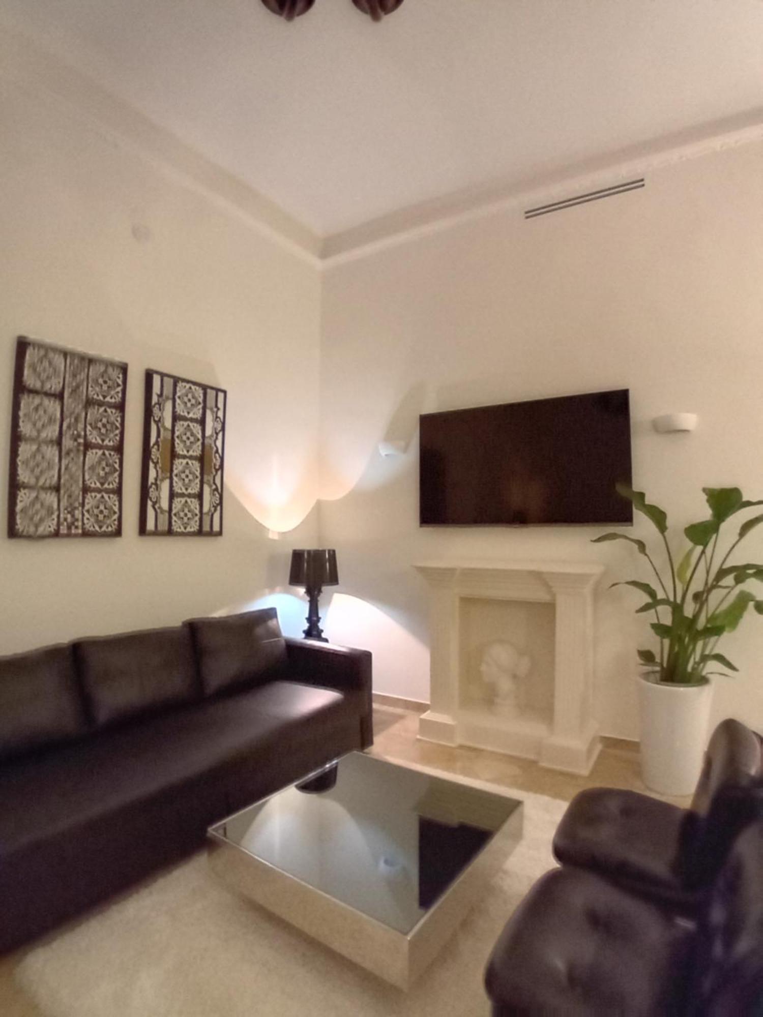 Bari Downtown Luxury Apartment Extérieur photo