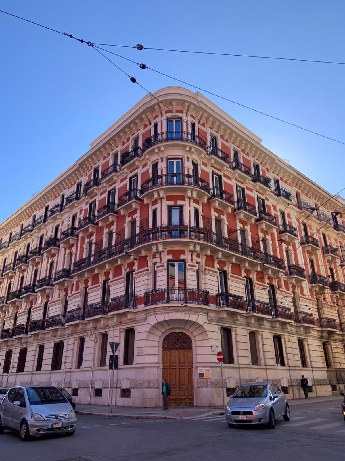 Bari Downtown Luxury Apartment Extérieur photo