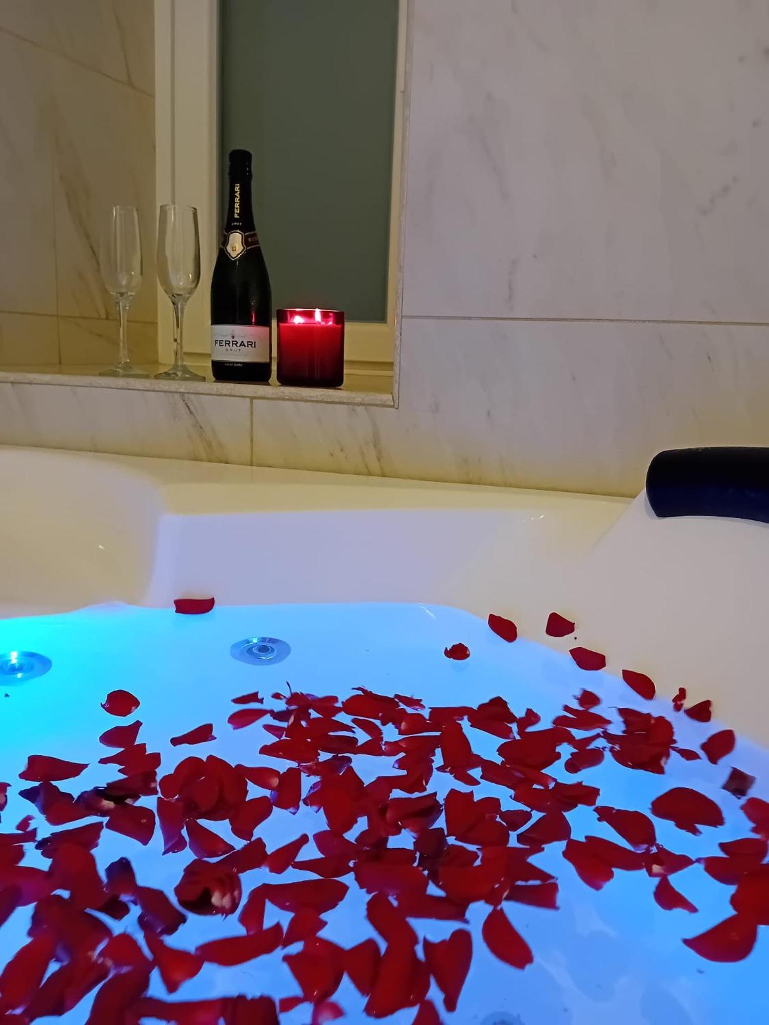Bari Downtown Luxury Apartment Extérieur photo